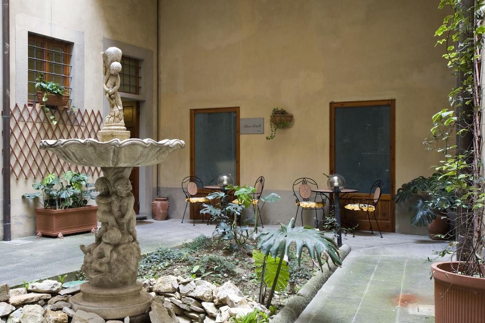 Bed and Breakfast Residenza Castiglioni Florencia Exterior foto
